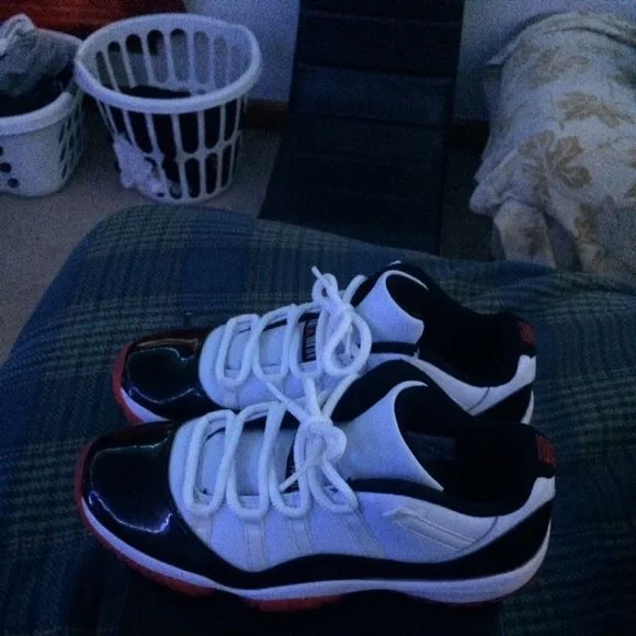 barley worn - Picture 3 of 5